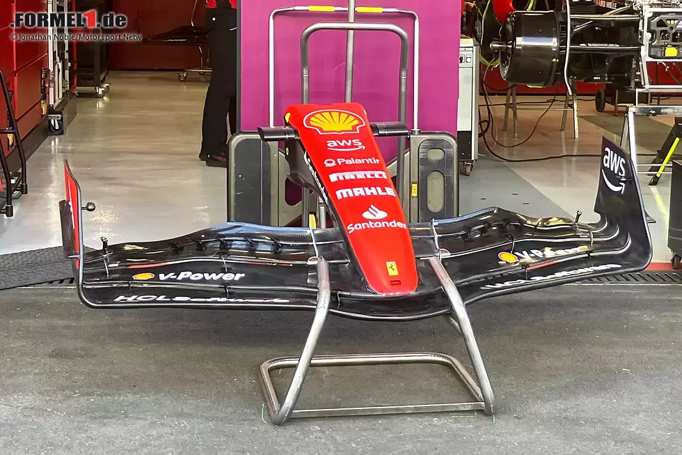 Foto zur News: Ferrari SF-23: Frontflügel