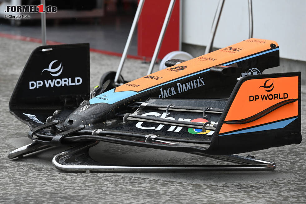 Foto zur News: McLaren MCL60: Frontflügel