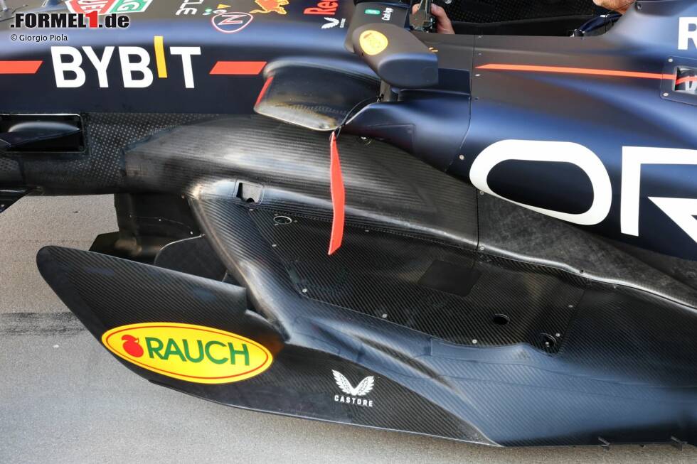 Foto zur News: Red Bull RB19: Seitenkasten mit Unterboden