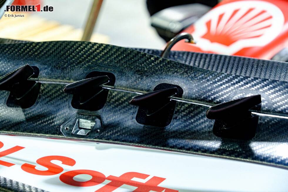 Foto zur News: Ferrari SF-23: Frontflügel-Detail