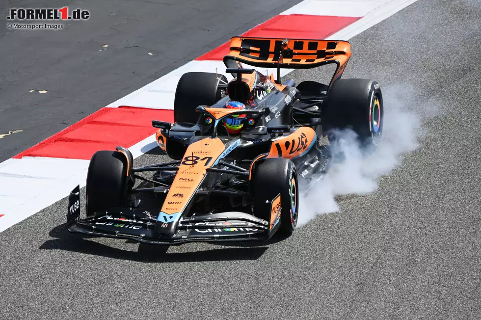 Foto zur News: Für McLaren mit Lando Norris und Formel-1-Neuling Oscar Piastri lief der Test nicht nach Plan. Die Luftführung an den Vorderrädern des MCL60 machte Probleme. Piastri hatte am Samstag den einzigen Dreher aller Fahrer an allen drei Tagen. McLarens Wochenbilanz in Runden: 312 - die wenigsten aller zehn Teams.