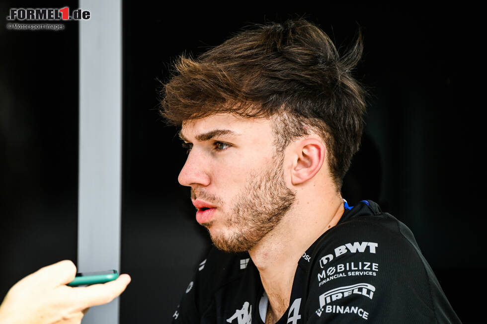 Foto zur News: Pierre Gasly (Frankreich) hat 2024 einen &quot;mehrjährigen Vertrag&quot; bei Alpine unterschrieben. Das bedeutet, dass er theoretisch bis mindestens Ende 2026 bei den Franzosen fahren wird.