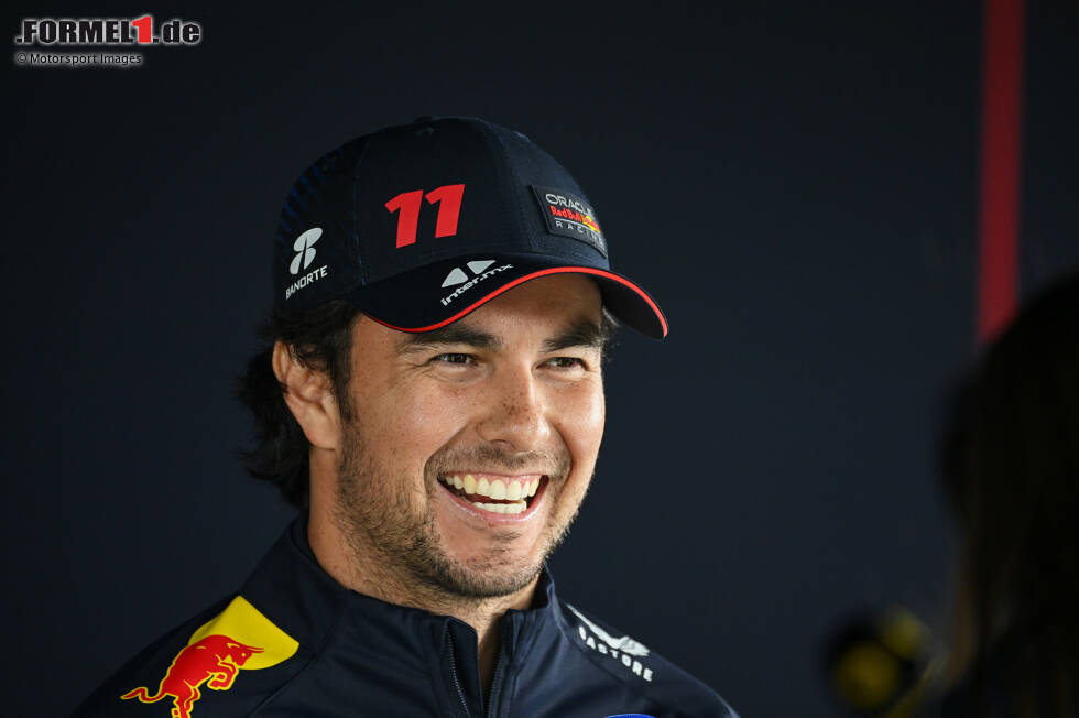 Foto zur News: Sergio Perez (Mexiko) ist 2024 mit einer Vertragsverlängerung um zwei Jahre belohnt worden. Er fährt also noch bis einschließlich 2026 für Red Bull.