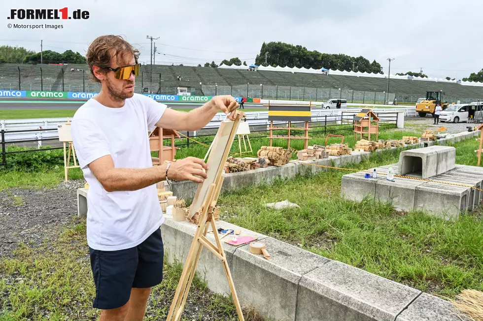 Foto zur News: ... vorbereitet und am Donnerstag vor dem Japan-Grand-Prix in Suzuka in Zusammenarbeit mit japanischen Helfern vor Ort aufgebaut. Das Areal ...