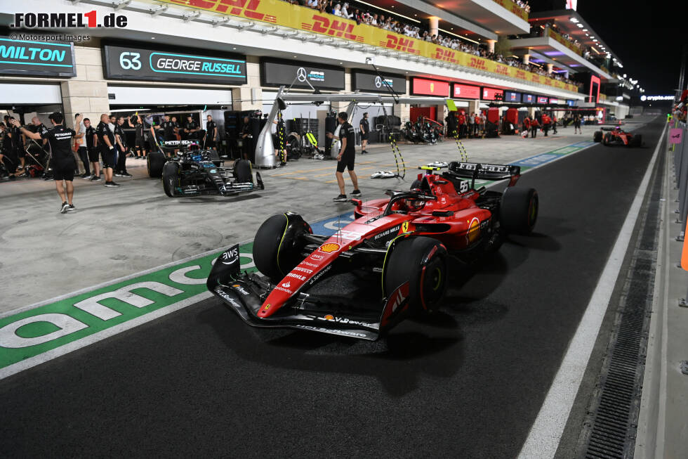 Foto zur News: Carlos Sainz (3): Hatte kein Rennen, daher können wir nur das Qualifying und seinen Samstag bewerten. Schied er am Freitag noch in Q2 aus, war der Samstag mit P5 im Shootout und P6 im Sprint dann ganz solide. Das reicht am Ende dementsprechend für eine solide 3.