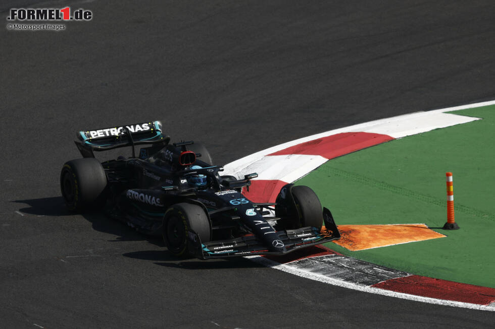 Foto zur News: George Russell (4): Viel zu weit weg von Hamilton und damit dem Potenzial des Mercedes. Im Qualifying war er mehr als zwei Zehntel langsamer als der Teamkollege, im Rennen drückte ihm Hamilton in den 36 Runden nach dem Neustart mehr als 27 Sekunden auf. Am Ende enttäuschender Sechster.