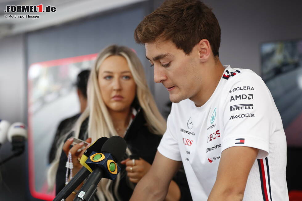 Foto zur News: George Russell (4): Gesteht selbst, dass er mit seinem Fehler ein Podium weggeworfen hat. Im Qualifying langsamer als Hamilton, im Rennen dafür eigentlich mit der richtigen Strategie. Bringt aber natürlich nichts, wenn man einen Fehler macht, eine Strafe kassiert und am Ende so trotzdem nur Fünfter hinter dem Teamkollegen wird.