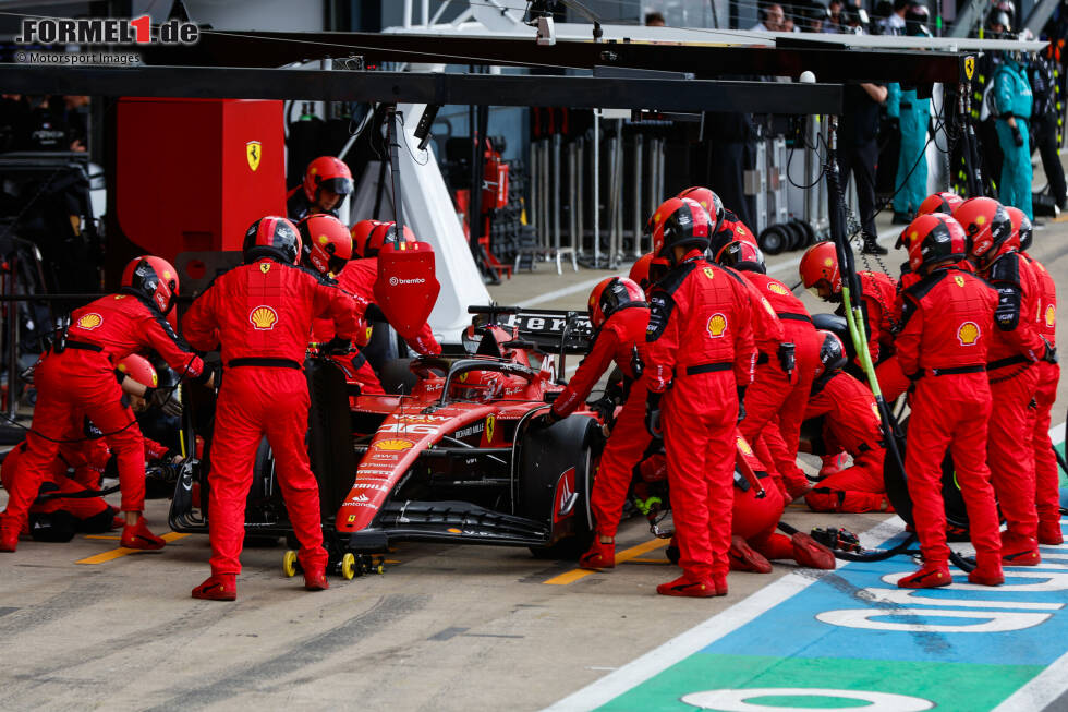 Foto zur News: Charles Leclerc (3): Im Gegensatz zum Teamkollegen eine gute 3, an der 2 geht es aber auch für ihn knapp vorbei. Gestand nach P4 im Qualifying selbst, dass die erste Reihe möglich gewesen wäre. Im Rennen dann Pech mit der Strategie und dem Safety-Car gehabt. Am Ende P9.