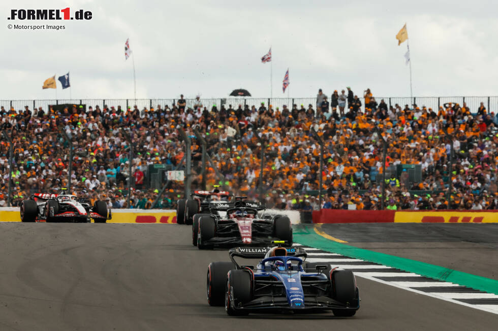 Foto zur News: Logan Sargeant (3): Zeigte mit P11 sein bislang bestes Formel-1-Rennen, die Formkurve zeigt nach oben. Aber: P14 im Qualifying ist natürlich zu wenig, wenn der Teamkollege in Q2 gleichzeitig Vierter wird. Trotzdem ein ordentlicher Auftritt ohne größere Fehler beim Williams-Heimspiel.