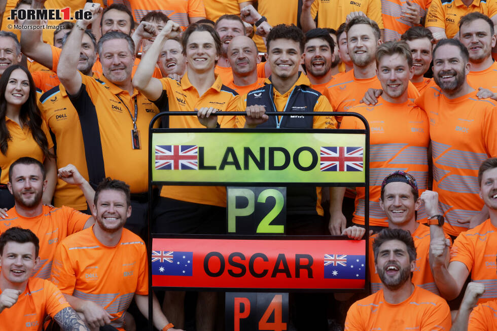 Foto zur News: Oscar Piastri (1): Die Leistung des Rookies, der ohne Safety-Car ziemlich sicher aufs Podium gefahren wäre, war für einige sogar noch beeindruckender als die von Norris. War ohne den neuen Frontflügel unterwegs, was den kleinen Abstand zwischen beiden etwas relativiert. McLaren dürfte noch viel Freude an ihm haben ...