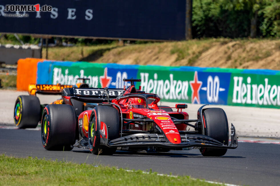 Foto zur News: Charles Leclerc (3): Ferrari war nicht gut an diesem Wochenende, dazu hatte er Pech mit dem langsamen Boxenstopp. Die Fünf-Sekunden-Strafe hat er sich am Ende aber selbst eingehandelt, und die kostete eine Position gegen Russell. Eine 2 ist das dann nicht mehr.