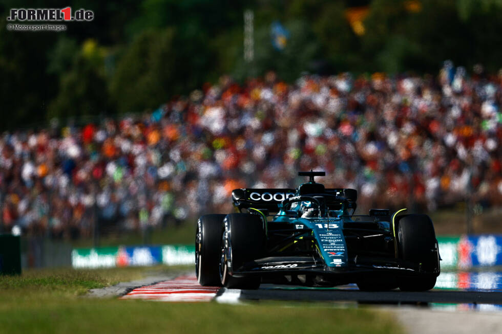 Foto zur News: Lance Stroll (4): Im Qualifying nur P14 während der Teamkollege den Aston Martin zumindest auf P8 stellte. Im Rennen dann als Zehnter noch Schadensbegrenzung betrieben, und sonderlich schnell war der AMR23 in Ungarn wohl auch nicht. Für eine 3 war uns das aber trotzdem etwas zu wenig.