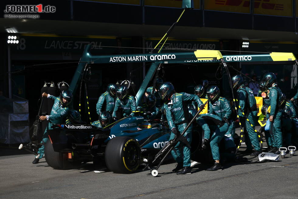 Foto zur News: Fernando Alonso (Marc Surer: 2) - &quot;Mehr geht nicht, und aufgeben gibt&#039;s nicht für ihn.&quot;