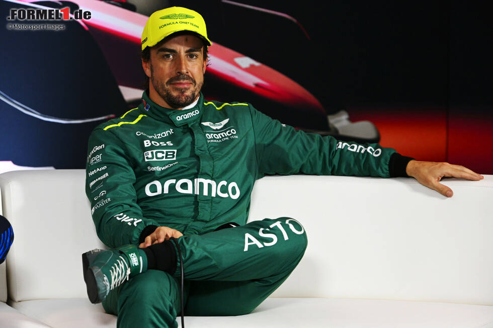 Foto zur News: Fernando Alonso (Redaktion: 2) - In der Redaktion sind die Meinungen geteilt. Hatte ohne Frage einen tollen Speed am Wochenende, wobei ihm trotzdem nicht alle die 2 gegeben hätten, zum Beispiel wegen der Kollision im Sprint. Letztendlich landen wir aber knapp bei einer besseren Note als unser Experte.