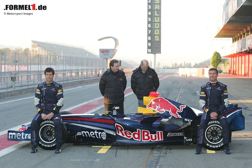 Foto zur News: Der RB3 aus der Saison 2007 ist das erste Newey-Auto für Red Bull. Noch aber fährt das Team seinen eigenen Ansprüchen hinterher: Es gelingt nur ein Podestplatz durch Mark Webber, der auf dem Nürburgring Dritter wird.