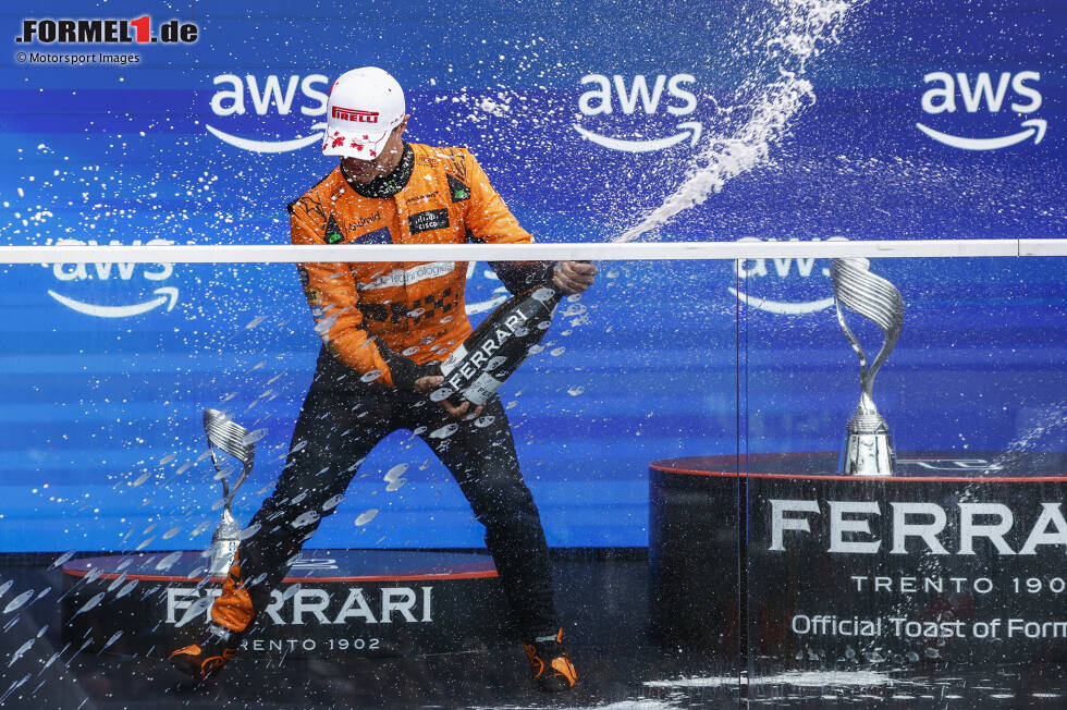 Foto zur News: 9. Kanada: Die WM nimmt richtig Fahrt auf! Weil WM-Leader Leclerc und der Zweite Perez ausscheiden und Norris gewinnt, springt der McLaren-Pilot an die Tabellenspitze - punktgleich mit Leclerc! Die Nase vorne hat Norris mit vier zu eins Siegen. Stand: 1. Norris (159), 2. Leclerc (159), 3. Perez (138), 4. Sainz (123), 5. Piastri (97).