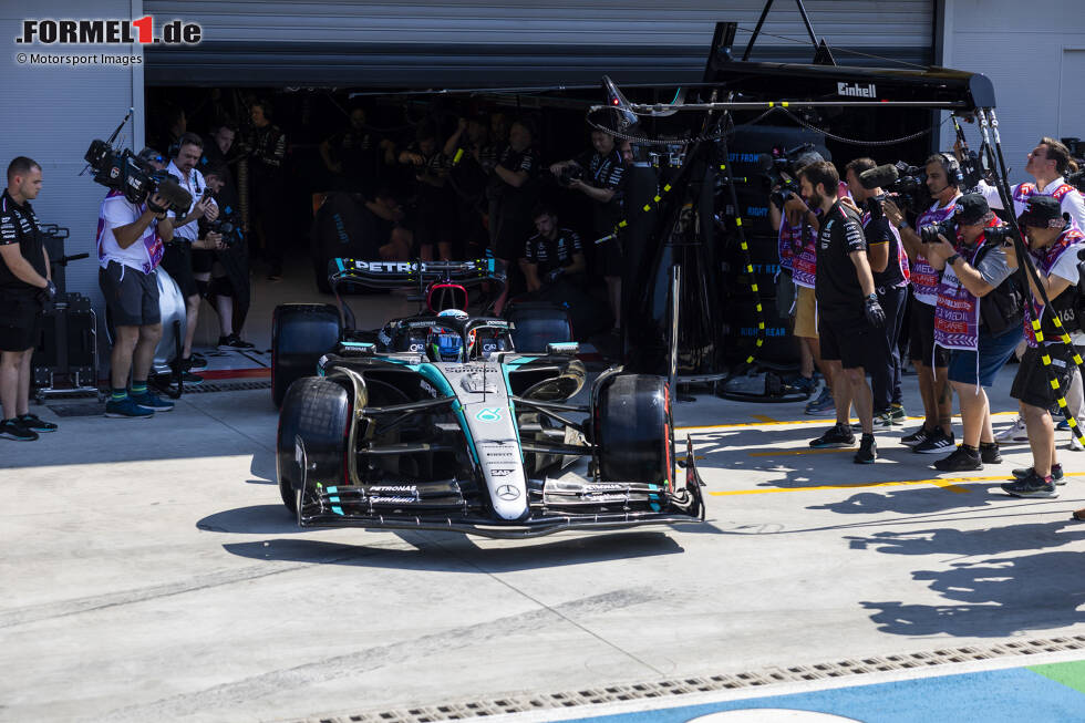 Foto zur News: ... bei Antonellis Heimspiel in Italien darf er zum ersten Mal an einem Rennwochenende mitmischen: In Monza fährt er das erste Freie Training im aktuellen Mercedes W15.