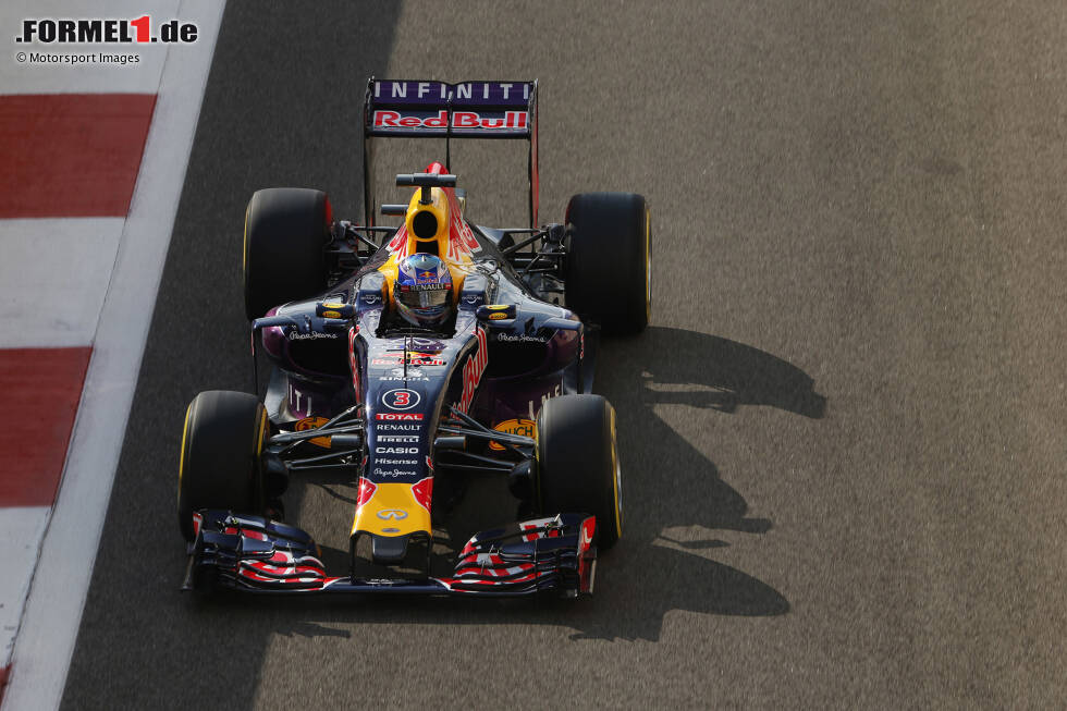 Foto zur News: 2015: Red-Bull-Renault RB11