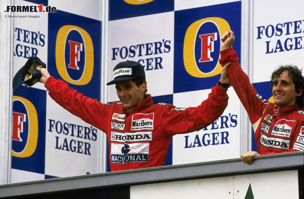 Foto zur News: 48 Doppelsiege: McLaren - Das markanteste McLaren-Duo überhaupt zeichnet für die meisten Doppelsiege des Teams verantwortlich: Ayrton Senna und Alain Prost kommen 14 Mal auf P1 und P2 ins Ziel. Der bislang letzte McLaren-Doppelsieg ist der bislang letzte McLaren-Sieg in einem Grand Prix: Monza 2021.