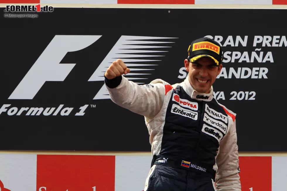 Foto zur News: Pastor Maldonado (Venezuela): Der Spanien-Grand-Prix 2012 in Barcelona verläuft märchenhaft für Williams, weil Maldonado von P1 kommend sensationell gewinnt. Ein klassischer Außenseiter-Sieg - und sein einziger in der Formel 1.