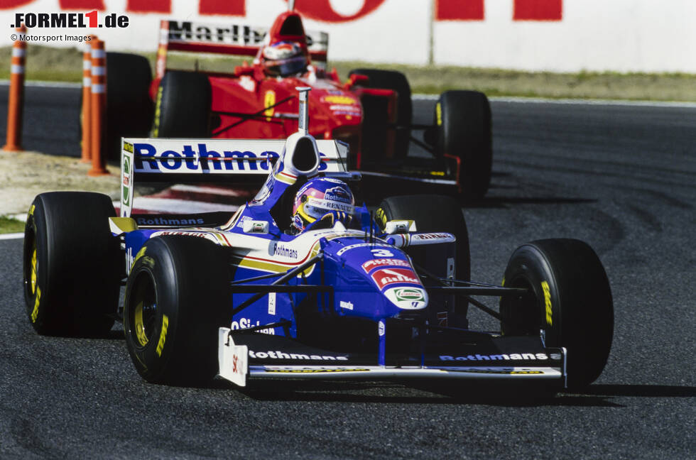 Foto zur News: In Suzuka fährt Villeneuve zum vierten Mal 1997 zu schnell an einer Gefahrenstelle vorbei, was eine Rennsperre auslöst. Williams erhebt Einspruch und erwirkt die Startberechtigung für Villeneuve, der Fünfter wird im Rennen. Den Protest zieht Williams dann aber zurück - und Villeneuve verliert P5 nachträglich wieder.