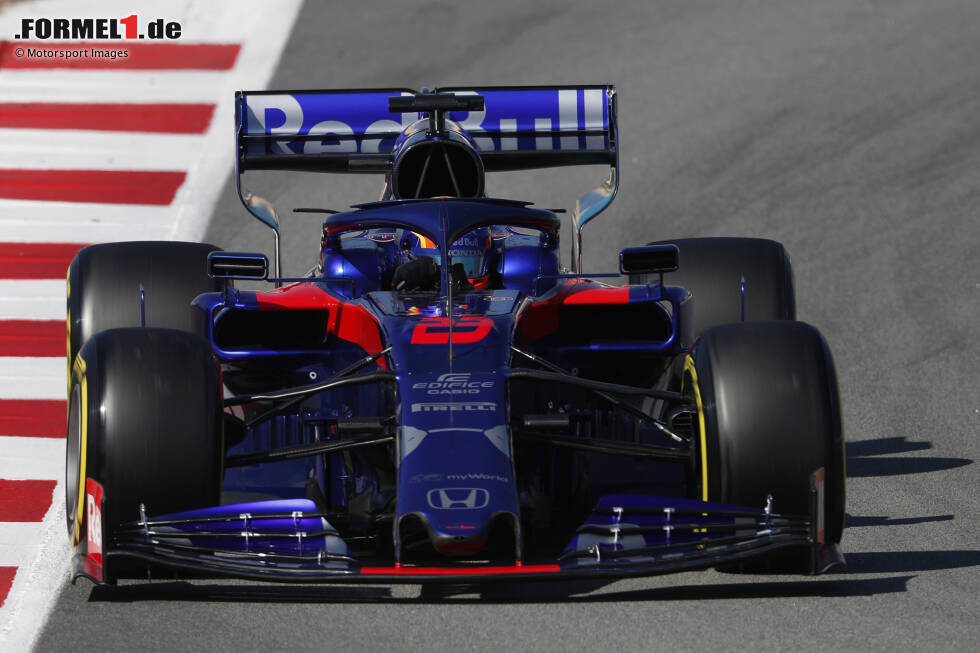 Foto zur News: 2019: Den umgekehrten Weg von Gasly nimmt im Sommer 2019 Alexander Albon. Nach nur einem halben Jahr in der Formel 1 wird er ...