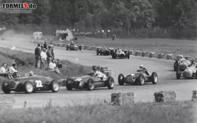 Foto zur News: Monza (1950, 1952, 1953, 1955-57) - Die allererste WM-Saison der Formel 1 endet in Italien. Danach folgen weitere fünf Finalrennen in Monza, das seinen September-Termin bis heute bewahrt hat - aber längst nicht mehr den letzten Grand Prix des Jahres austrägt.