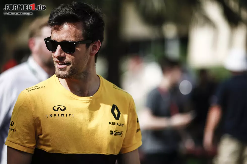 Foto zur News: Jolyon Palmer (2017): Nach eineinhalb Jahren bei Renault will sich das Team für die Zukunft aufstellen und kündigt die Zusammenarbeit mit Palmer vorzeitig auf. Er fährt die vier letzten Rennen nicht mehr, sondern Carlos Sainz.