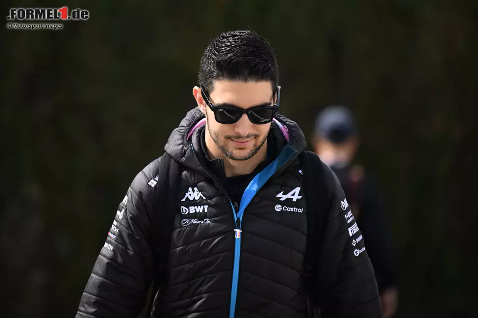 Foto zur News: Esteban Ocon (2024): Seine Zeit bei Alpine endet vorzeitig, schon nach dem vorletzten Saisonrennen. Damit er beim Nachsaison-Test bereits für Haas antreten kann, einigt sich Ocon mit Alpine darauf, den letzten Grand Prix auszulassen. So kommt Jack Doohan bei Alpine zum Formel-1-Debüt in Abu Dhabi.