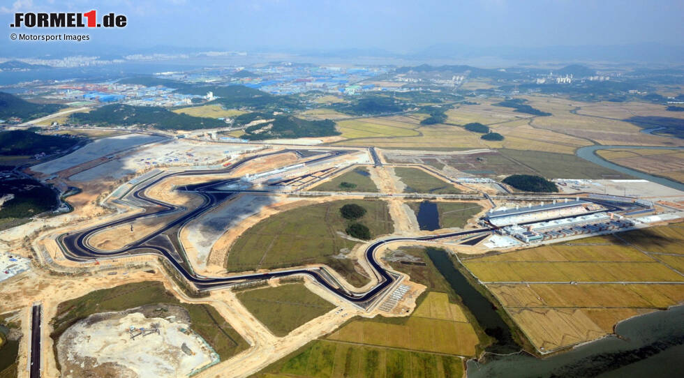 Foto zur News: Korea International Circuit bei Yeongam (Südkorea): Formel 1 2010-13