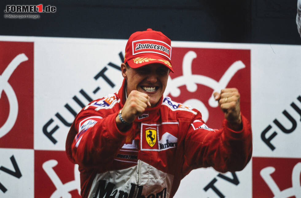 Foto zur News: 6 Siege: Michael Schumacher in Suzuka. 1995 gewinnt &quot;Schumi&quot; erstmals den Japan-Grand-Prix, aber am meisten bedeutet ihm sicherlich der Sieg 2000 (Foto): Mit dem Grand-Prix-Erfolg macht sich Schumacher zum dritten Mal zum Weltmeister und holt seinen ersten Titel für Ferrari.