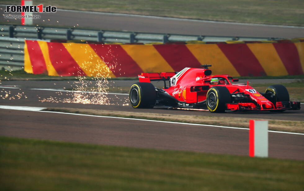 Foto zur News: Zur Vorbereitung auf seine erste Formel-1-Saison bestreitet Mick Schumacher Ferrari-interne Testfahrten in Fiorano im Ferrari SF71H.