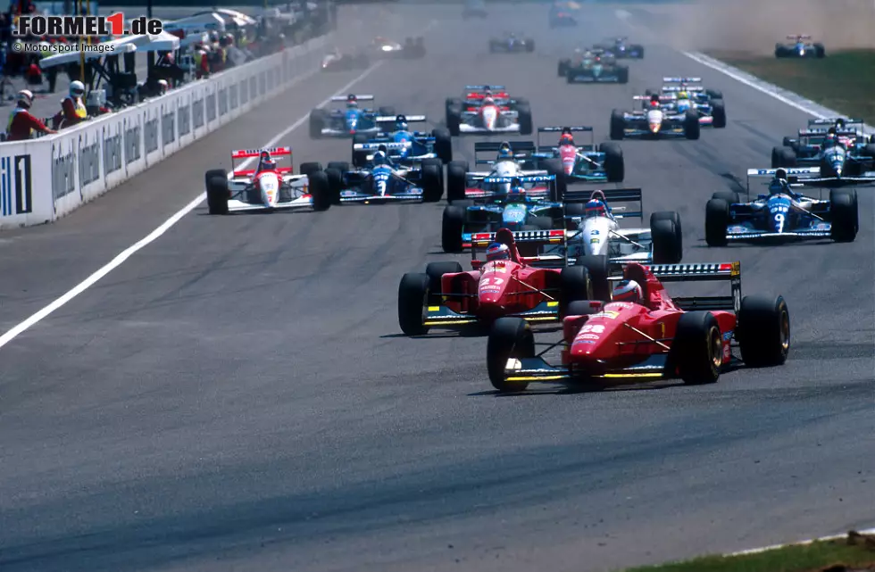 Foto zur News: Denn seit 1994 hatte es das nicht mehr gegeben. Nach Damon Hills (Williams) Pole in Silverstone jubelt Ferrari in Hockenheim mit Gerhard Berger und Jean Alesi gleich doppelt und gewinnt mit dem Österreicher auch das Rennen.