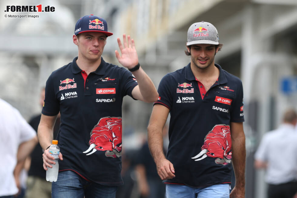 Foto zur News: 2015: 5 Rookies - 12. Max Verstappen (Toro Rosso/49), 13. Felipe Nasr (Sauber/27), 15. Carlos Sainz (Toro Rosso/18), 19. Roberto Merhi (Manor/0) und 20. Alexander Rossi (Manor/0)