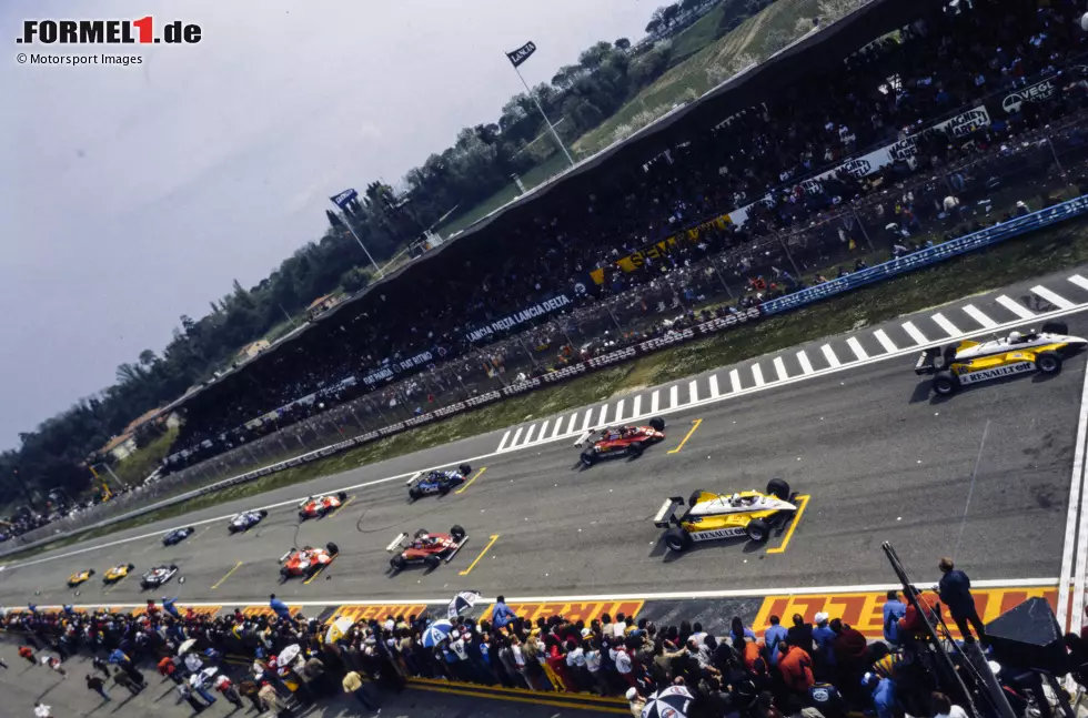 Foto zur News: 1982: Aus Protest über eine FIA-Entscheidung beim Brasilien-Grand-Prix bleiben einige der in der Konstrukteursvereinigung FOCA engagierten Teams dem Rennen in Imola fern. Es fehlen unter anderem McLaren, Lotus und Williams. Nur 14 Autos treten an.