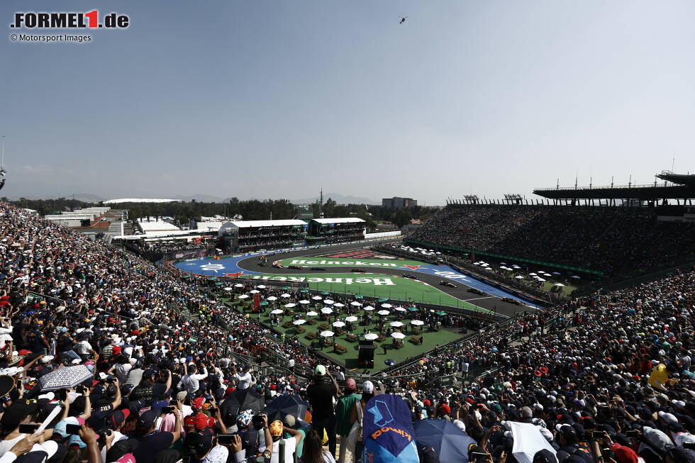 Foto zur News: Platz 17: Mexiko/Mexiko-Stadt (54/10-9-8-8-7-7-5) - Die Atmosphäre im Stadion und die interessante Höhenlage retten das Rennen, das seit 2015 wieder im Kalender steht. Aber dass die Zielkurve &quot;Peraltada&quot; nicht komplett gefahren wird, vermiest dem ein oder anderen das Erlebnis.