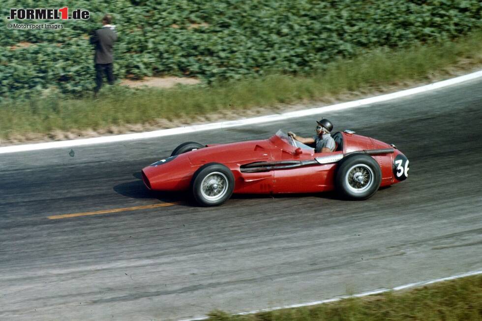 Foto zur News: Phil Hill beginnt seine Formel-1-Karriere 1958 in Frankreich mit einer Rennteilnahme im Maserati 250F. Schon bei seinem nächsten WM-Auftritt aber ...