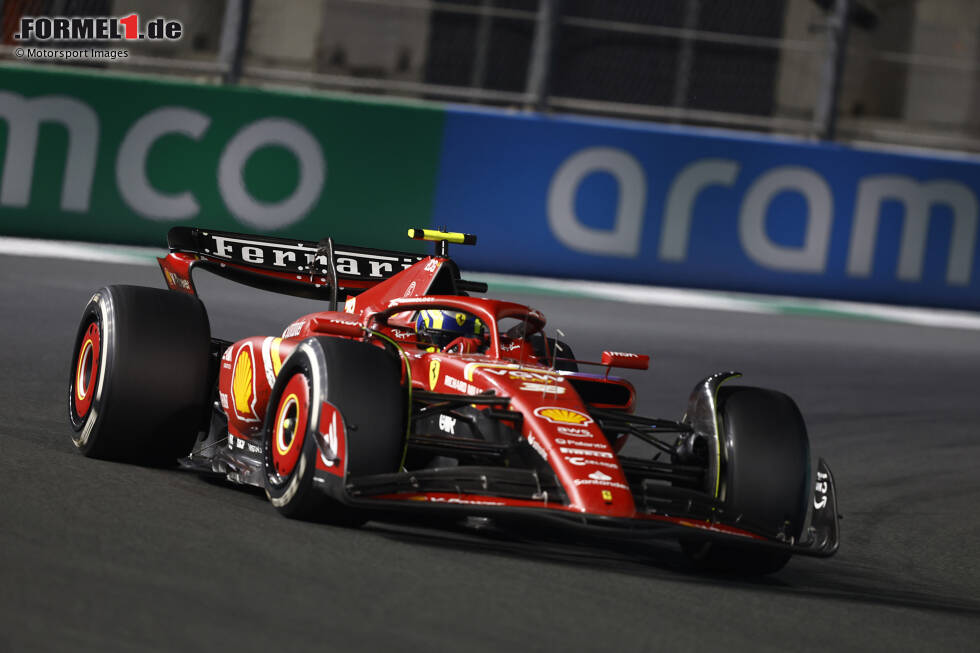 Foto zur News: Oliver Bearman gibt 2024 anstelle von Ferrari-Stammfahrer Carlos Sainz (er fällt aufgrund einer Blinddarm-Operation kurzfristig aus) sein Formel-1-Debüt im Ferrari SF-24 in Saudi-Arabien. Er wird Siebter. Bei seinem zweiten Einsatz ...