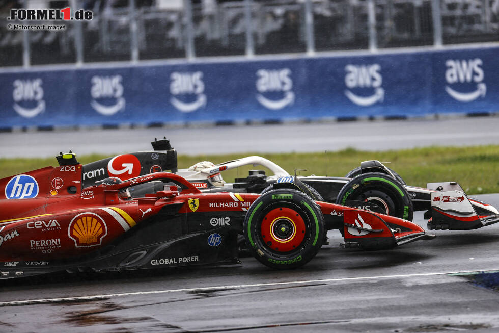 Foto zur News: Carlos Sainz (Marc Surer: 5) - &quot;Sein Auto lief normal, und er kam trotzdem nicht vorwärts. Beim Dreher hätte er auf die Bremse steigen müssen, dann wäre er nicht rückwärts in Albon gerollt.&quot;