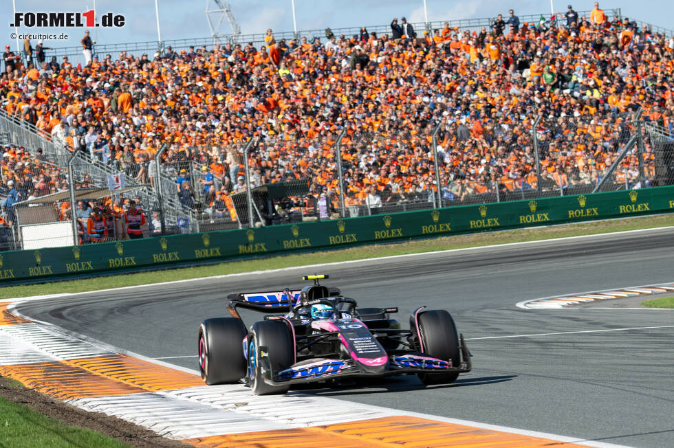 Foto zur News: 15. Zandvoort: Während Gasly Alpine den zweiten Sieg in Serie beschert, baut Hülkenberg seinen WM-Vorsprung dank P2 wieder etwas aus, weil Tsunoda erneut ohne Punkte bleibt. Ricciardo steht als Dritter zum dritten Mal in Folge auf dem Podium. Stand: 1. Hülkenberg (82), 2. Tsunoda (70), 3. Ricciardo (50), 4. Gasly (45), 5. Ocon (45).