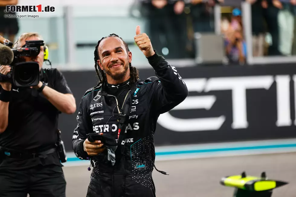 Foto zur News: Lewis Hamilton (Redaktion: 2) - Auch aus der Redaktion gab es eine 1, die Mehrheit hat ihm aber zumindest eine kleine Mitschuld am Aus in Q1 im Qualifying gegeben. Im Rennen dann stark unterwegs, wobei der Teamkollege bei P4 am Ende eben vielleicht auch etwas mitgeholfen hat.