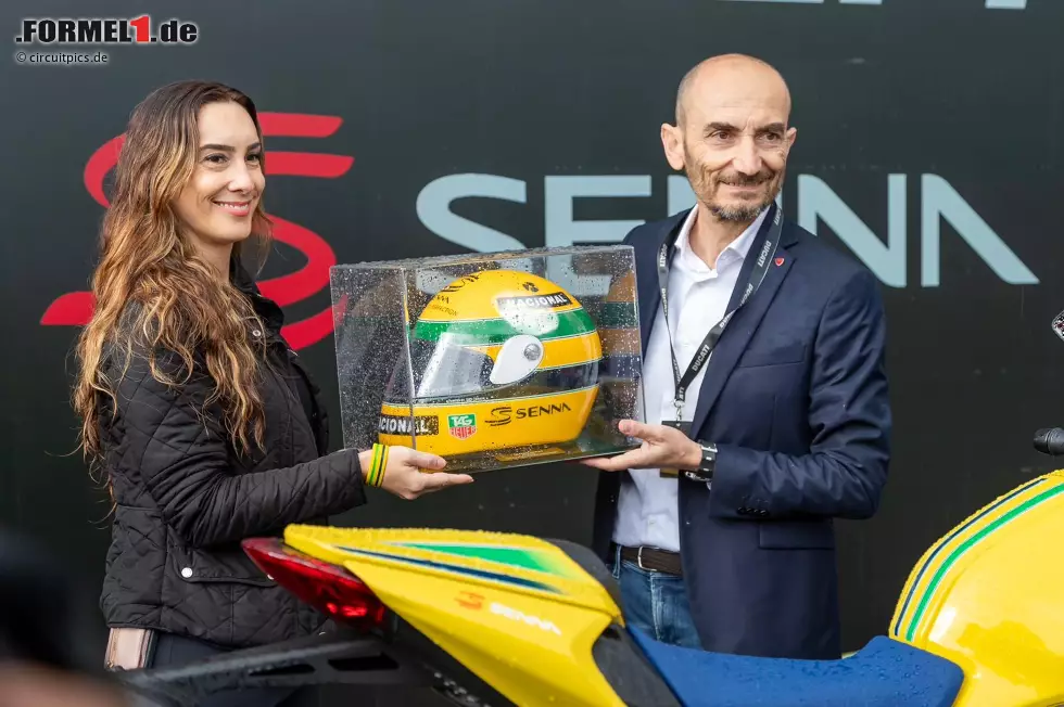 Foto zur News: Der Name Senna lebt in der Formel 1 auch 30 Jahre später weiter.