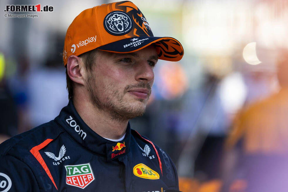 Foto zur News: Max Verstappen (Redaktion: 3) - Sehen wir auch so. Bis zum Duell mit Norris war es ein typisches &quot;Einser-Wochenende&quot; vom Weltmeister. Beim Crash selbst und der Schuldfrage gehen die Meinungen etwas auseinander, am Ende gibt es von uns aber eine schlechtere Note als von unserem Experten.