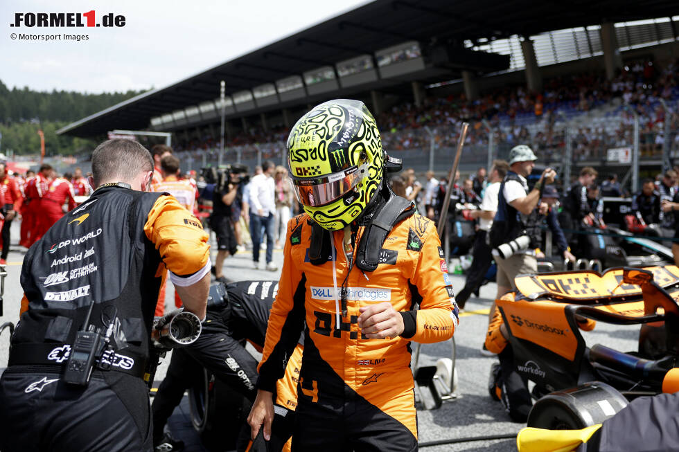 Foto zur News: Lando Norris (Redaktion: 3) - Das finden wir auch, geben am Ende aber eine deutlich schlechtere Note. Denn fehlerfrei war Norris keinesfalls. Im Sprint verteidigte er sich laut eigener Aussage &quot;wie ein Amateur&quot;, im Rennen handelte er sich eine Tracklimit-Strafe ein. Zudem war er im Duell mit Verstappen auch nicht gerade zimperlich ...