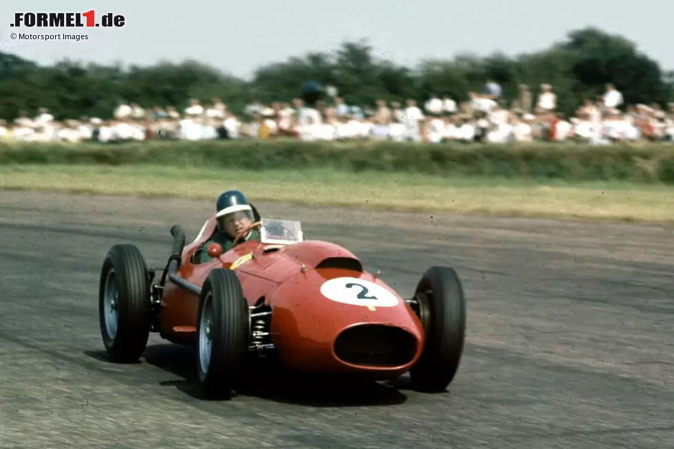 Foto zur News: Mike Hawthorn (Ferrari/Vanwall): Noch ein Pilot, der nach seiner Rückkehr den Titel holt. Geht bereits 1953 und 1954 für die Scuderia an den Start, kehrt 1955 nach einem kurzen Gastspiel für Vanwall, für die er 1956 noch einmal ein Rennen absolviert, zurück und 1957 noch ein drittes Mal. 1958 wird er endlich Weltmeister mit der Scuderia.