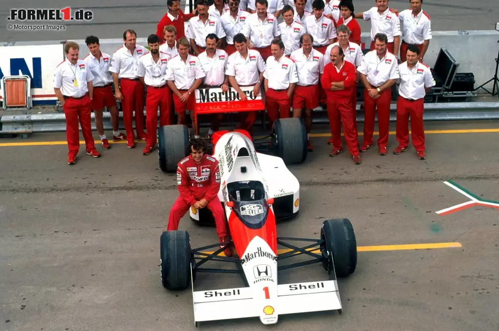 Foto zur News: Alain Prost (McLaren): Der &quot;Professor&quot; gibt 1980 für McLaren sein Debüt in der Formel 1, wechselt nach einer durchwachsenen Saison aber erst einmal zu Renault. Umso erfolgreicher wird dafür sein zweites McLaren-Gastspiel ab 1984. Bis Ende 1989 gewinnt er mit dem Team um Ron Dennis insgesamt dreimal den WM-Titel.