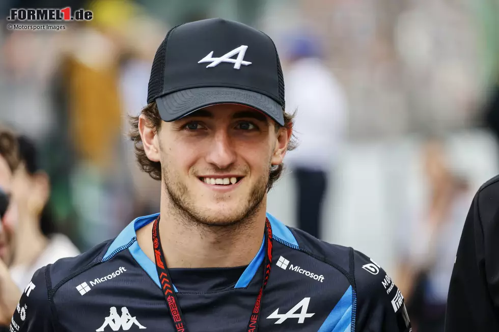 Foto zur News: Jack Doohan darf 2025 für Alpine in der Formel 1 fahren. Sein Debüt hat der Australier aber bereits beim Saisonfinale 2024 in Abu Dhabi geben dürfen. Das Team aus Enstone hatte in der Formel 1 schon viele Namen, und wir schauen, welche Fahrer bei Renault, Lotus, Benetton und Toleman als Doohans Vorgägnger ihr Debüt gefeiert haben.