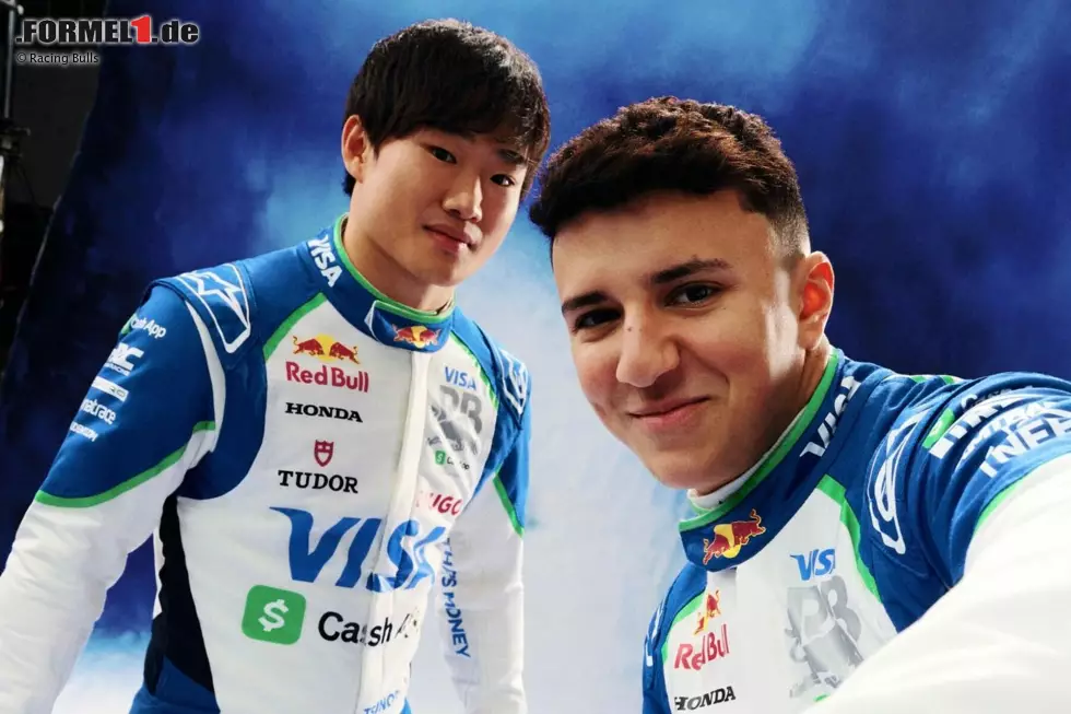 Foto zur News: Racing Bulls: Yuki Tsunoda (Japan) und Isack Hadjar (Frankreich)