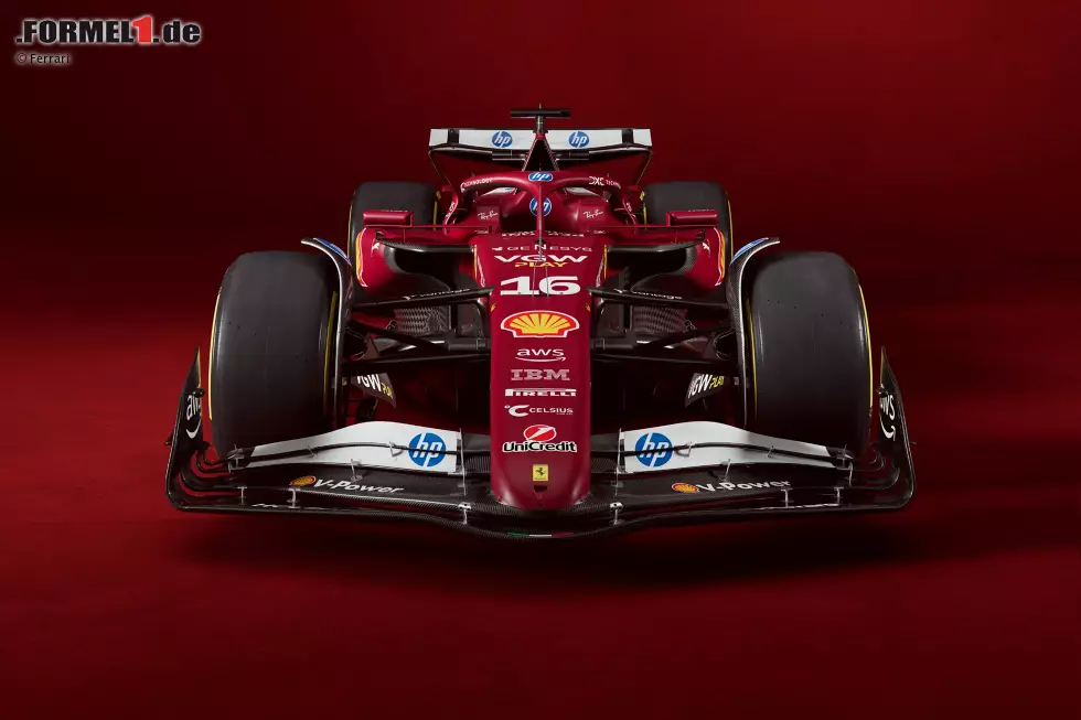 Foto zur News: Hier ist er also, der erste Ferrari für Rekordweltmeister Lewis Hamilton. Ferrari hat den SF-25 im Februar 2025 online präsentiert und ...