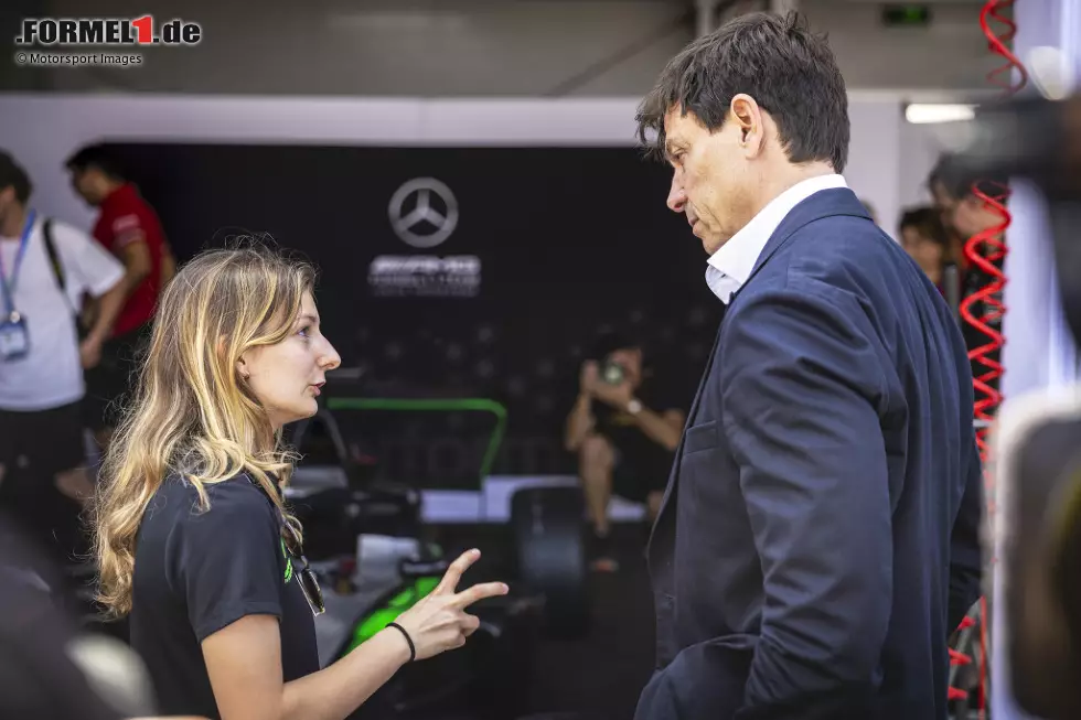 Foto zur News: Bei Mercedes kommt nach Andrea Kimi Antonelli unmittelbar nicht viel nach. Alle Kandidaten sind maximal Formel-4- oder Kartniveau. F1-Academy-Vize Doriane Pin ist noch der bekannteste Name, dort wird sie erneut starten. Frederik Vesti orientiert sich zwangsweise eher in Richtung Langstrecke.